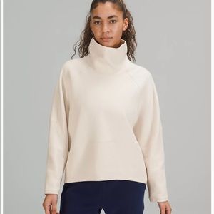 LULULEMON FUNNEL NECK PULLOVER